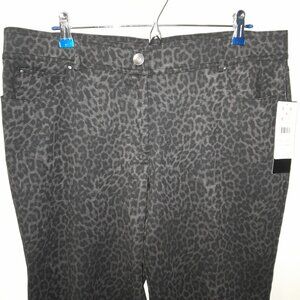 NWT 89th and Madison Women's Animal Print Pants Gray & Black - 2 Sizes Available